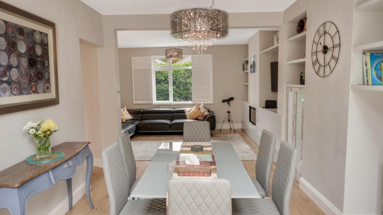 Cosy Luxurious Family Home لندن المظهر الخارجي الصورة