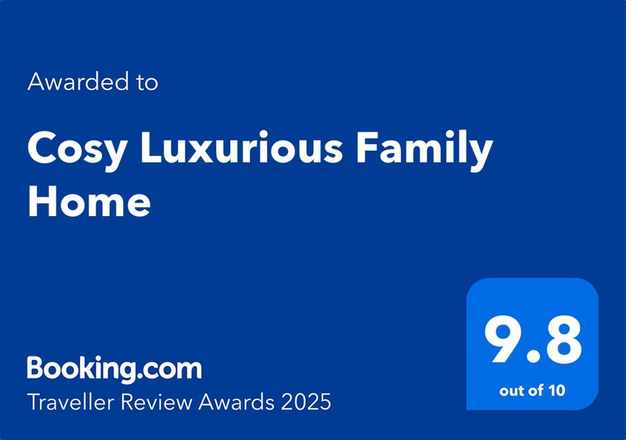 Cosy Luxurious Family Home لندن المظهر الخارجي الصورة
